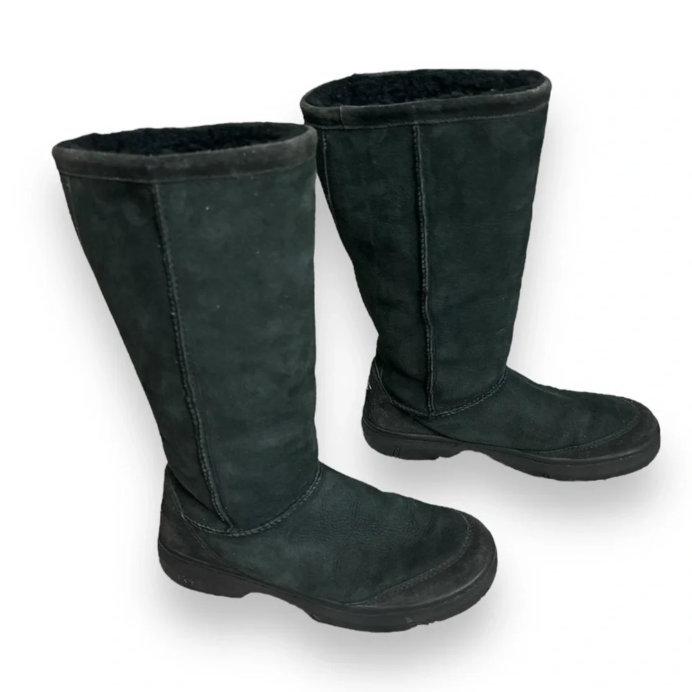UGG Classic Ultimate Tall II Boot Round Toe